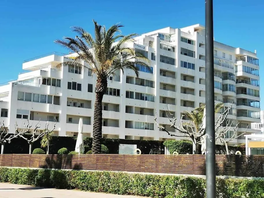 Spacieux Appartement Rose Front Mer Et Piscine Roses Spain