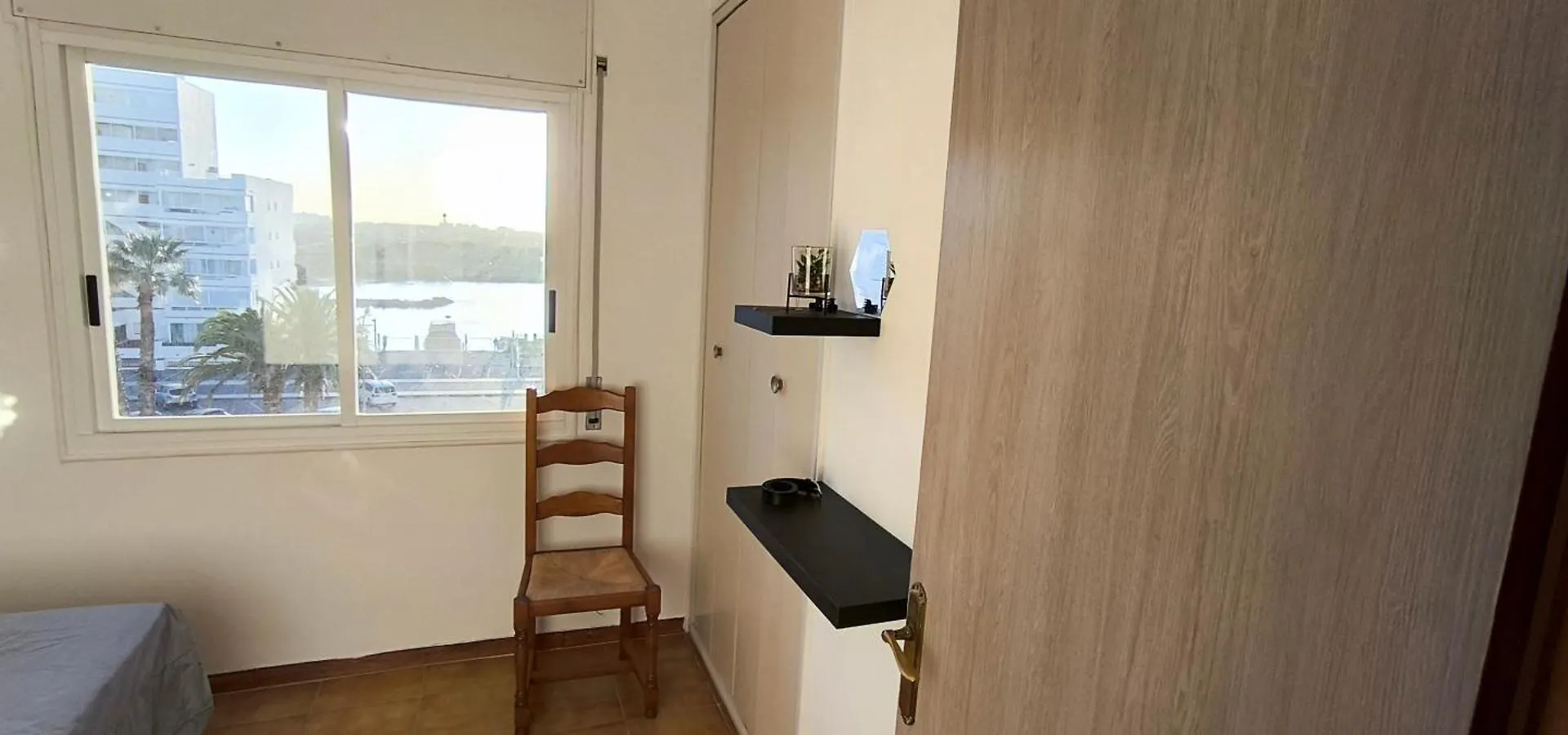 Apartment Spacieux Appartement Rose Front Mer Et Piscine Roses